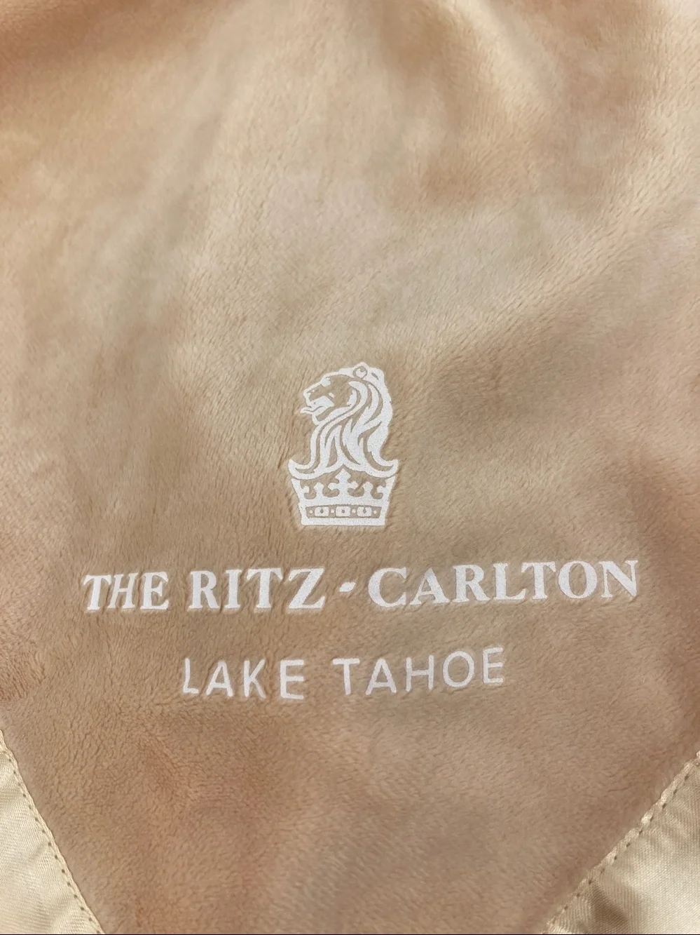 Amico Int’l The Ritz Carlton Lake Tahoe Lion Lovey 18” Rare